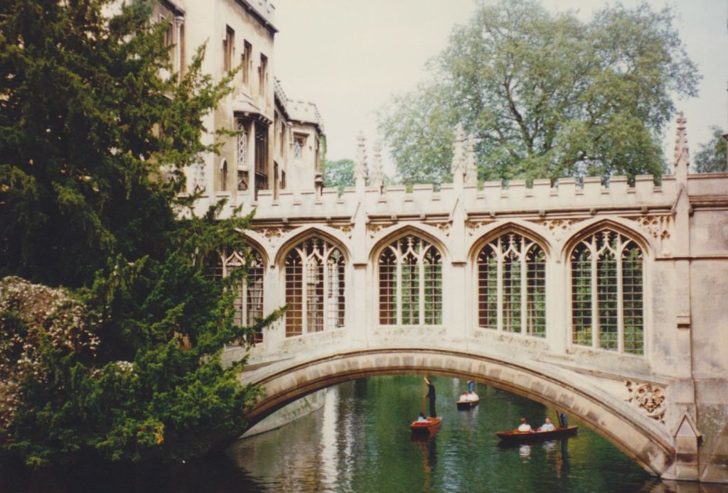 LDdA_Anais-voyage-dans-son-assiette-Angleterre-Cambridge-2