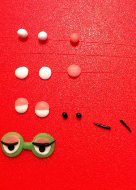 LDdA_tutoriel-gateau-anniversaire-barbapapa-24