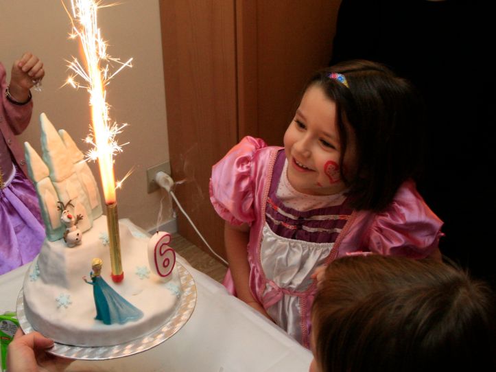 Anniversaire-Reine-des-neiges-Gouter