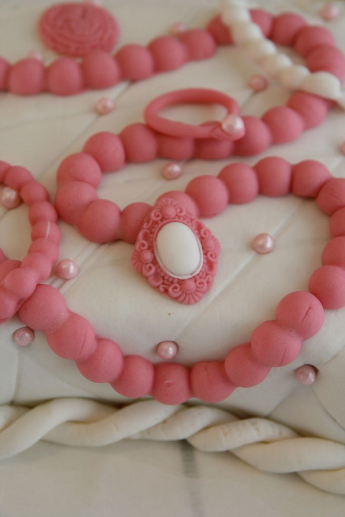 LDdA_tutoriel-gateau-anniversaire-joaillerie-18