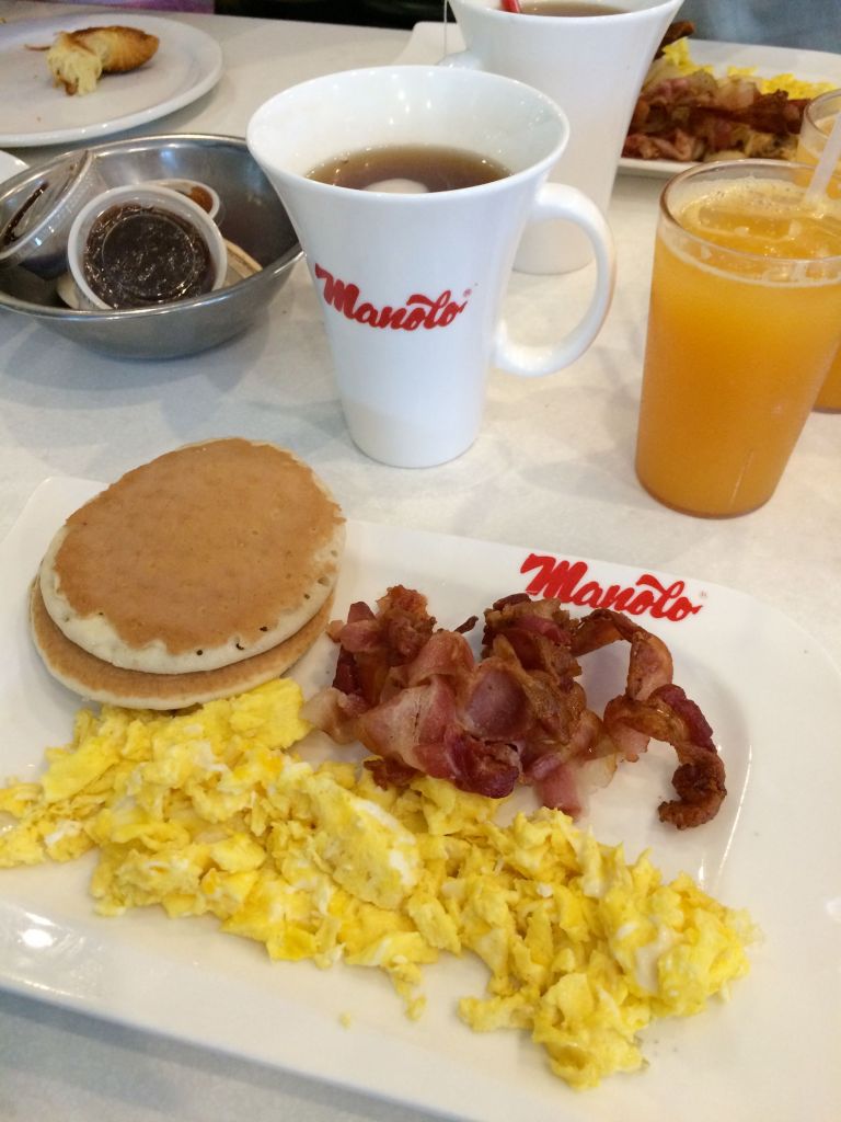 LDdA_Anais-voyage-dans-son-assiette-USA_Florida_Miami_Beach_Manolo