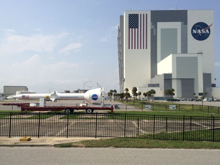 LDdA_Anais-voyage-dans-son-assiette_USA_Kennedy_Space_Center_VAB