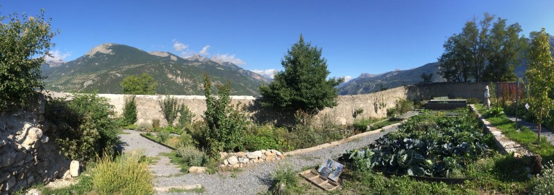 LDdA_Festival_PotesdeMarmots_J3_Jardins_de_Mont_Dauphin_01