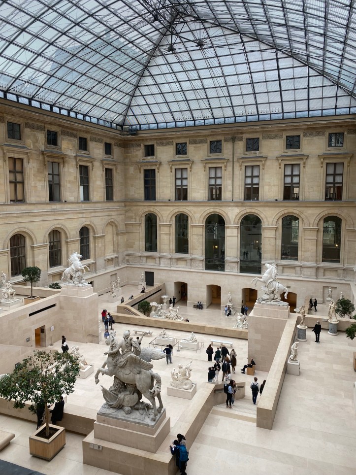 Le Louvre Paris